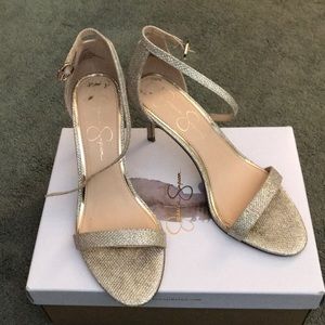 Gold High Heels for a Great Occasion